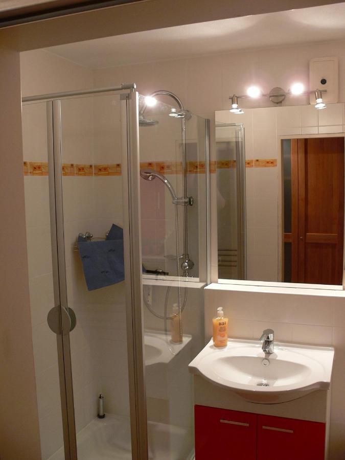 אוברמייזלשטיין Ferienwohnung Am Goldbach Pool Sauna מראה חיצוני תמונה